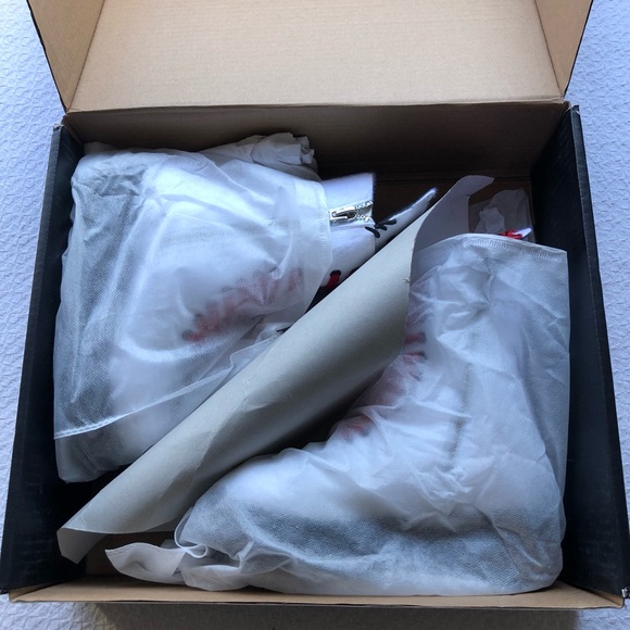 Rare: HELLO KITTY X DOLLS KILL boots ❤️ limited edition ❤️ NWT ❤️ NO LONGER SOLD - Picture 10 of 13